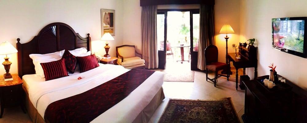 Club Mahindra Acacia Palms 3*